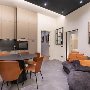 https://apt-moscova-luxury-in-brera-wifi.italymilanhotels.net